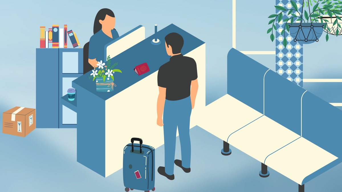 What are the duties of a front desk receptionist in a hotel?